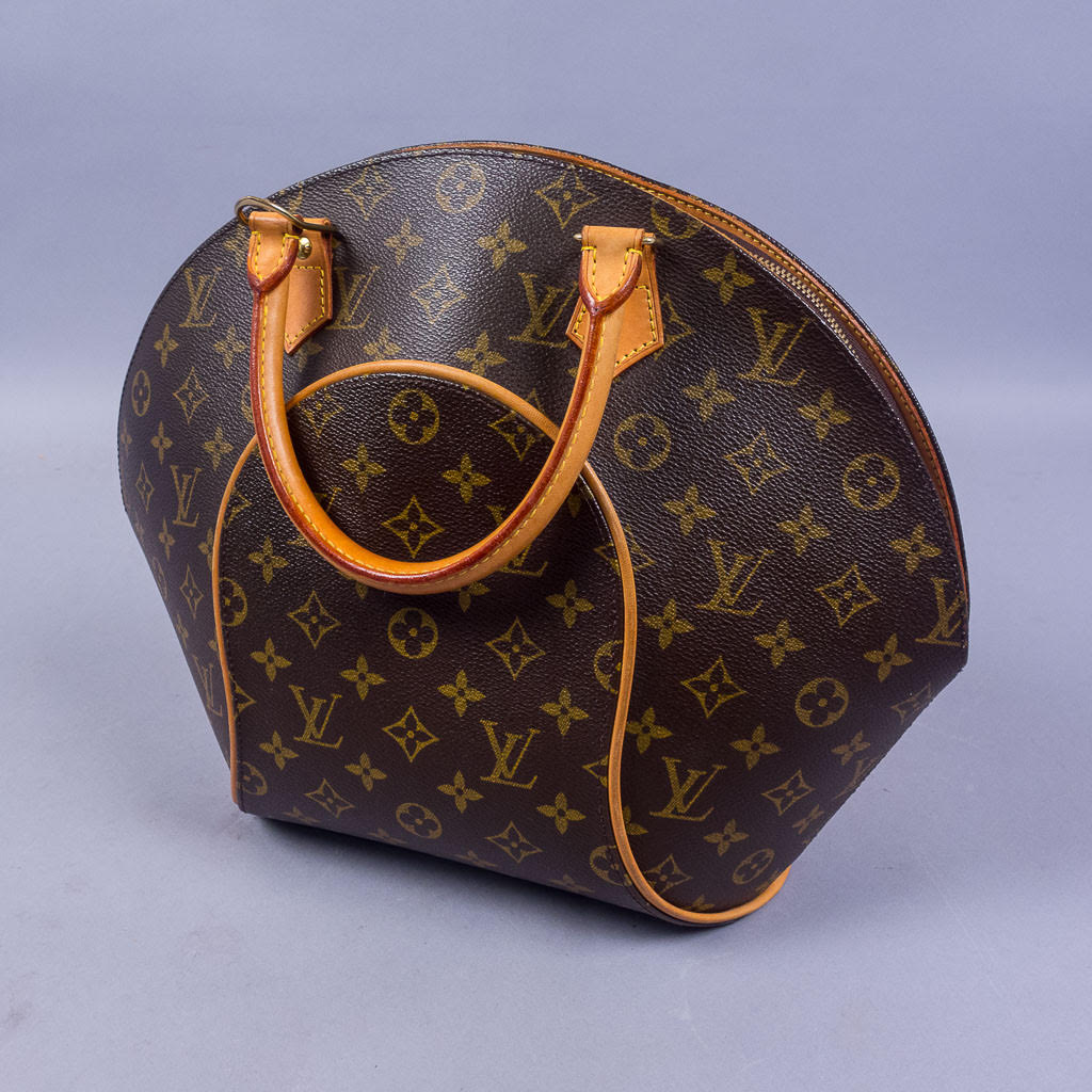 Louis Vuitton Trunk – The Brand Collector